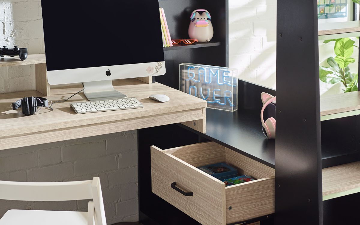 bla002-blaze-gaming-bunk-bed-black-and-pale-wood-detail-4