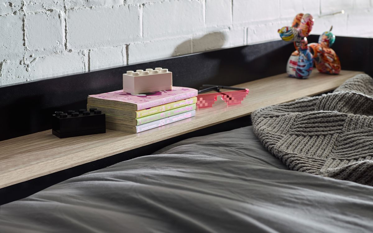 bla002-blaze-gaming-bunk-bed-black-and-pale-wood-detail-7