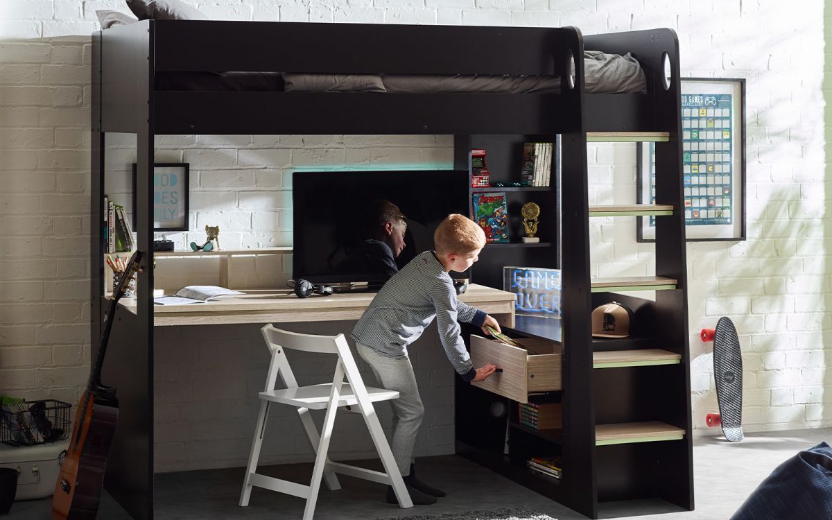 bla002-blaze-gaming-bunk-bed-black-and-pale-wood-roomset-1