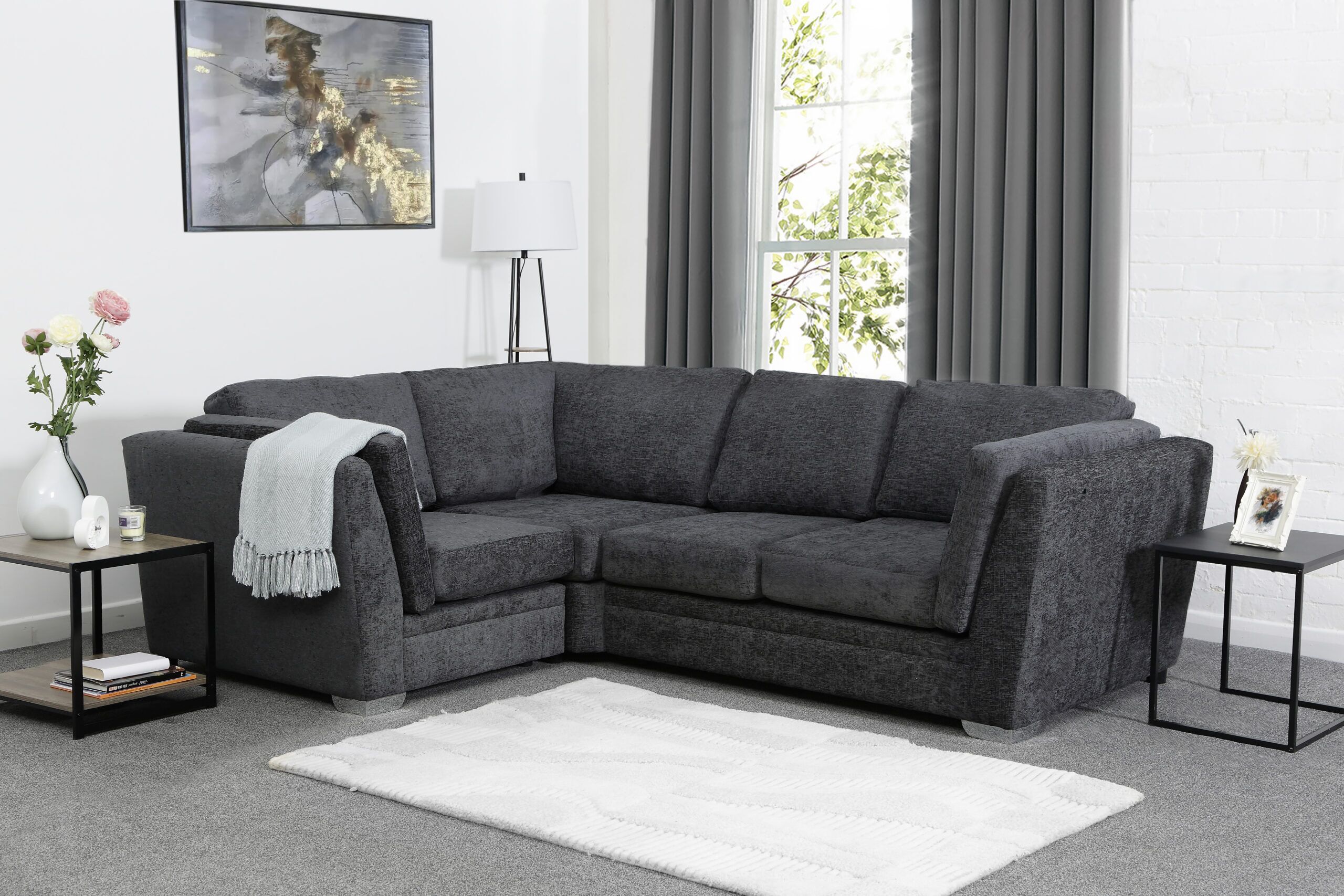 Joshua Small Corner wO Stool NC